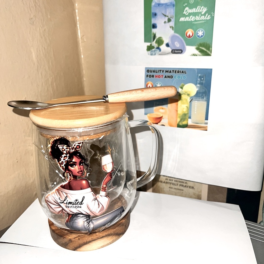 Double wall coffe cup